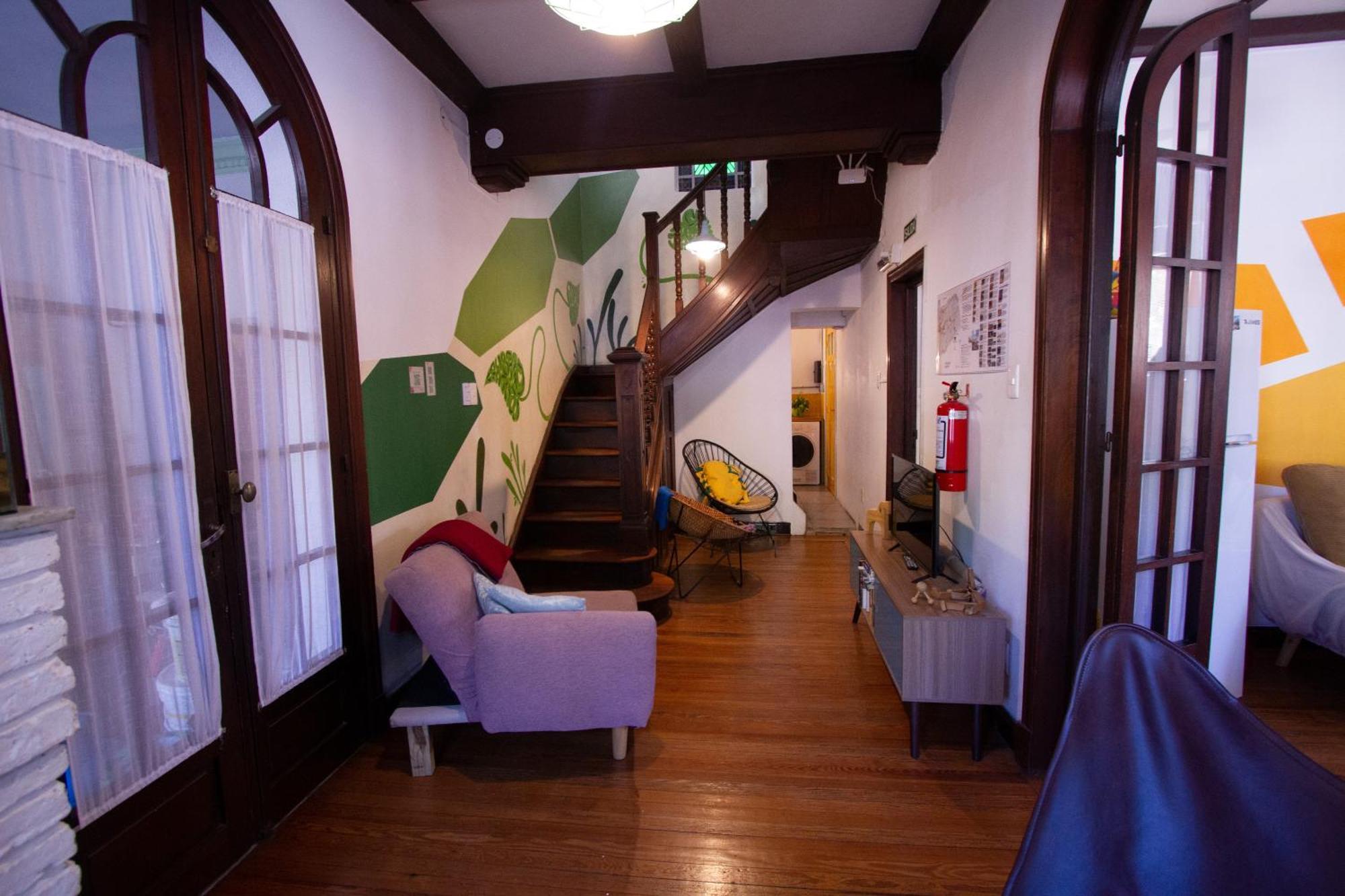Yh Hostel Montevideo Eksteriør bilde