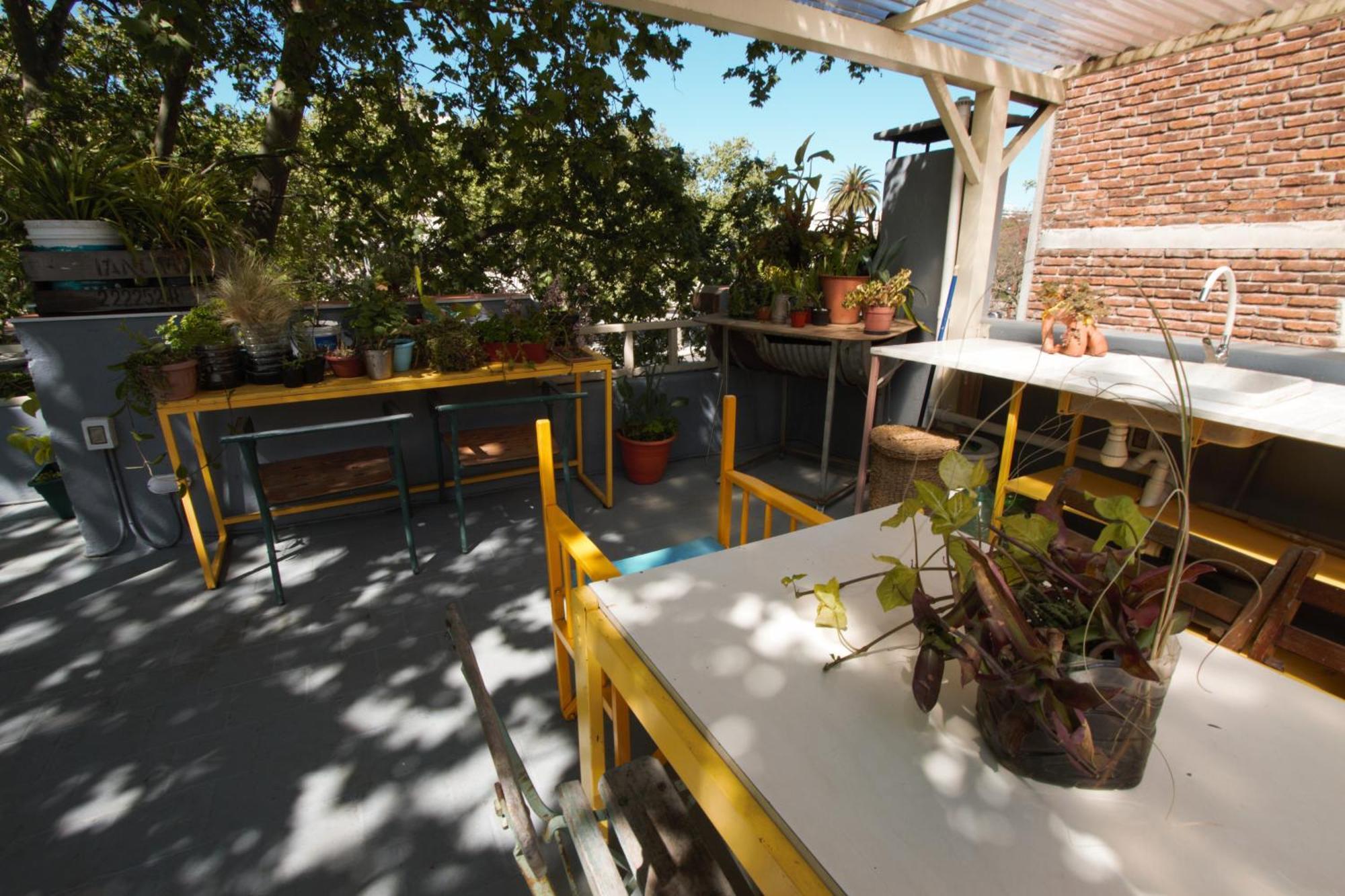 Yh Hostel Montevideo Eksteriør bilde